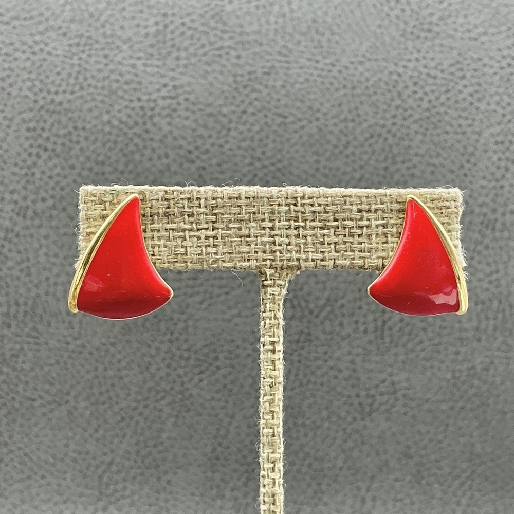 Vintage Monet Earring Red Enamel Triangle Stud Gold Tone Clip On Fashion Jewelry